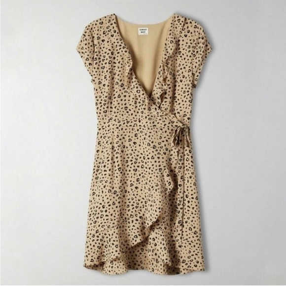 Aritzia Dresses & Skirts - Aritzia Sunday Best Leopard Print Ruffle Wrap Dress Size 4 B8